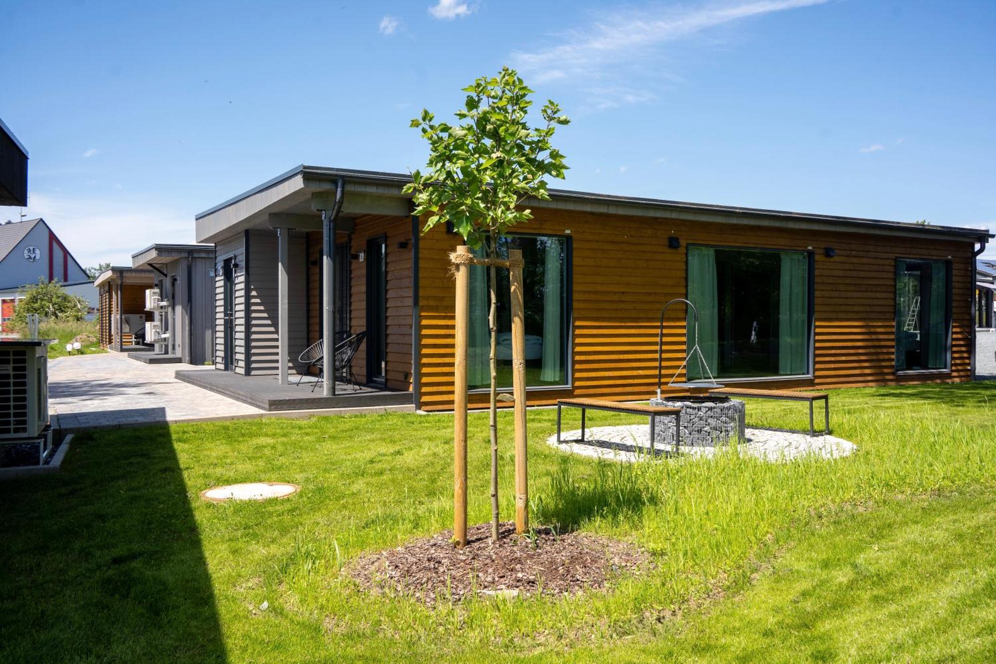 Hotel & Chalets By Revex Schwarzenbach am Wald Bagian luar foto
