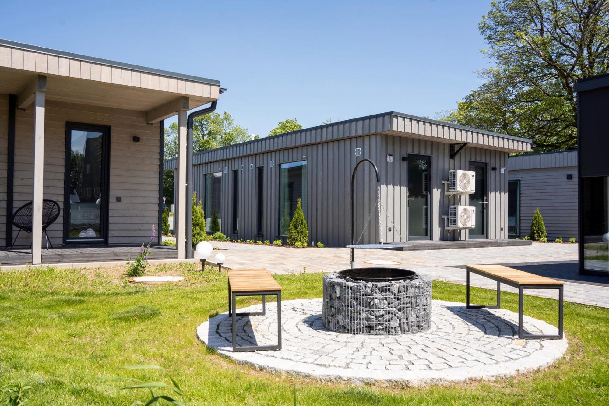 Hotel & Chalets By Revex Schwarzenbach am Wald Bagian luar foto